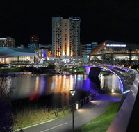 Hello Adelaide Motel and Apartments - Kempsey Accommodation