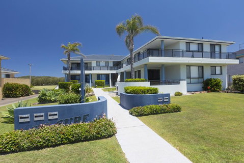 Hi Surf Unit 3, 92 Head St, Forster - Kempsey Accommodation 0
