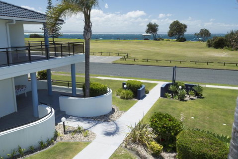 Hi Surf Unit 3, 92 Head St, Forster - Kempsey Accommodation 2
