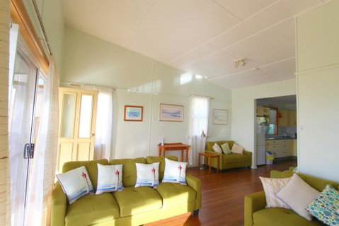 Hi View, 18 Dulconghi Street - Kempsey Accommodation 3