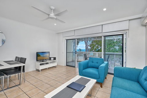 Hibiscus In Marlin Waters Palm Cove - Kempsey Accommodation 1
