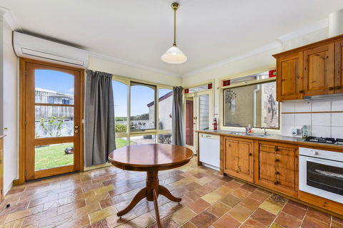 Hideaway At Rivoli Bay - Kempsey Accommodation 1