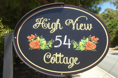 High View Cottage - Kempsey Accommodation 1