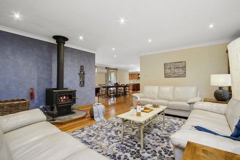 Hilldo - Lovely Mountainside Accommodation - Kempsey Accommodation 1