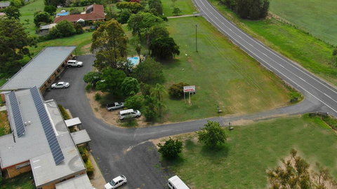 Hilldrop Motor Inn - Kempsey Accommodation 1