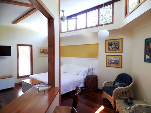 Hilltop B&B - Kempsey Accommodation 1