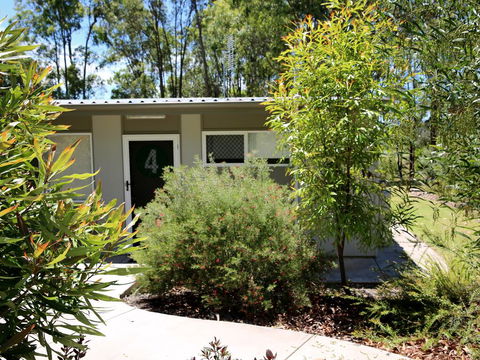 Honeybee - Country Accommodation - Kempsey Accommodation 1