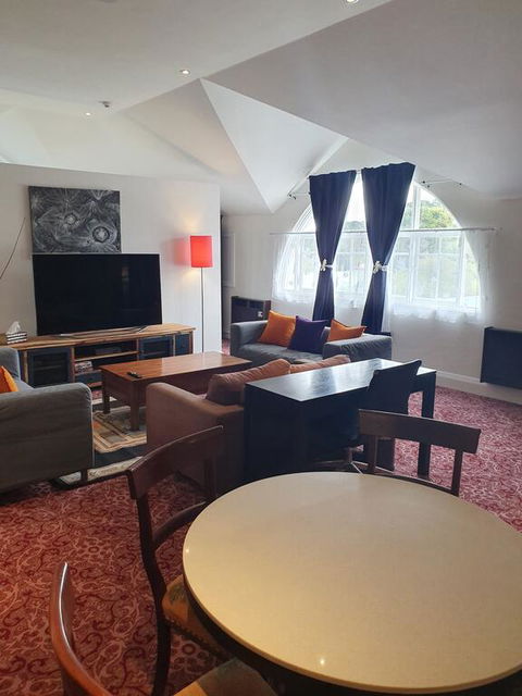 Hotel Blue - Kempsey Accommodation 2