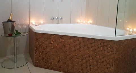 Hotel Cavalier - Kempsey Accommodation 1