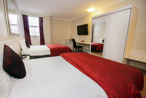 Isa Hotel - Kempsey Accommodation 2