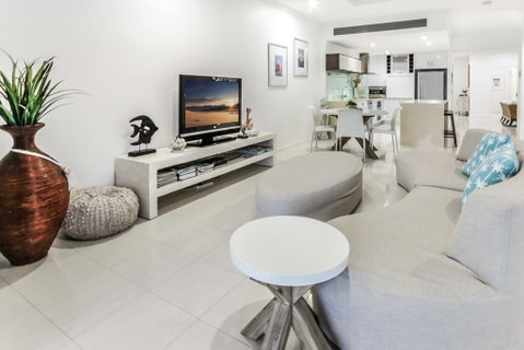 Island Views - Kempsey Accommodation 1
