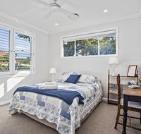 Jetty Splendour Guest Bedroom with Bathroom en-suite B'nB - Kempsey Accommodation