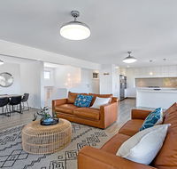 Joleen 9 - Shoal Bay - Kempsey Accommodation