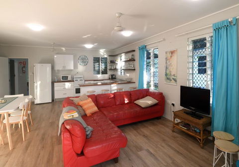 Kennedy Cottage - Kempsey Accommodation 0