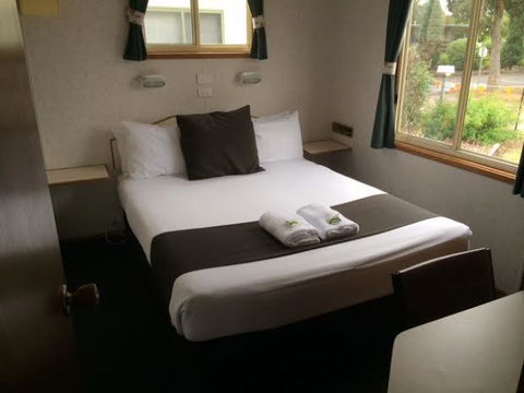 Kerang Cabins - Kempsey Accommodation 1