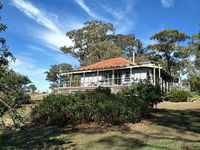 Book Kyneton Accommodation Vacations Kempsey Accommodation Kempsey Accommodation