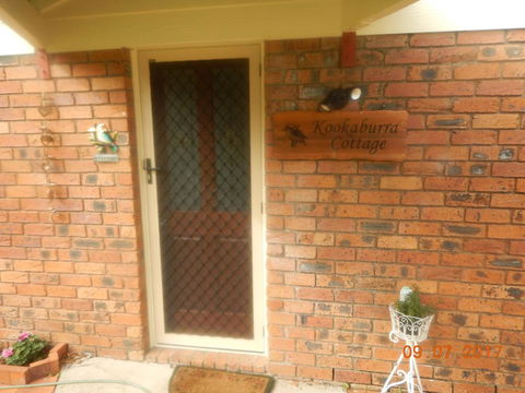 Kookaburra Cottage - Kempsey Accommodation 1