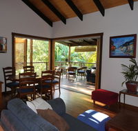 Kookaburra Cottage at Uralba Eco Cottages - Kempsey Accommodation