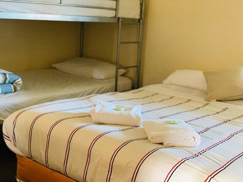 Kootingal Hotel - Kempsey Accommodation 2