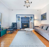 KOZYGURU ARNCLIFFE SYDNEY AIRPORT RENOVATED COTTAGE 3 BED HOUSE NAR232 - Kempsey Accommodation