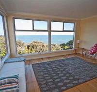 Lake Tyres Beach House - Kempsey Accommodation