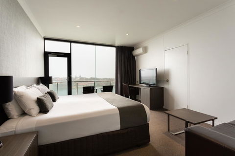 Lakes Hotel - Kempsey Accommodation 3
