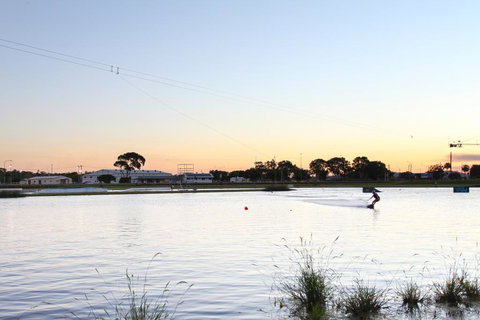 Lakeside Deck House - Kempsey Accommodation 1