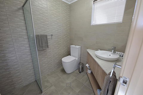 Lakeview Apartments - Kempsey Accommodation 3