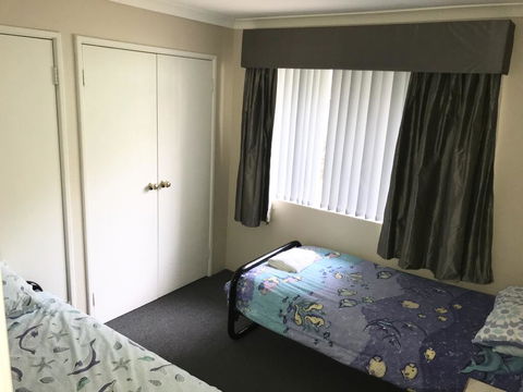 Large Family Home - Kempsey Accommodation 3