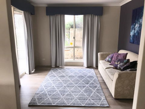 Large Family Home - Kempsey Accommodation 2