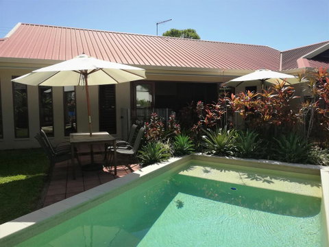 Latania Luxury Villa - Kempsey Accommodation 1