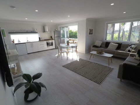 Lautan Cronulla Beach - Kempsey Accommodation 0