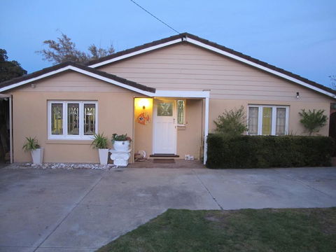 Layton Street Apartments - Kempsey Accommodation 0