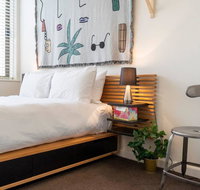Light Filled Contemporary Urban Oasis Apt  Parking - Kempsey Accommodation