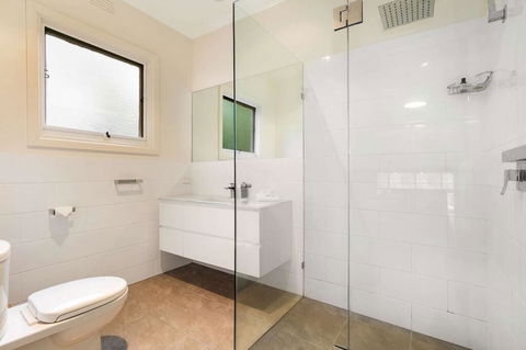 Lighthouse Cottage - Kempsey Accommodation 1