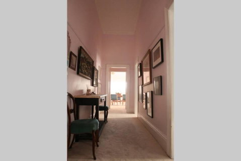 Lucys Artist Cottage - Kempsey Accommodation 2