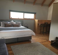 Lupos Loft - Kempsey Accommodation