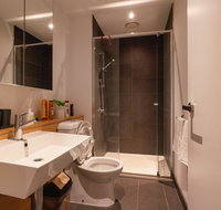 LUXE 2B apartment fully furnished with pool and gym