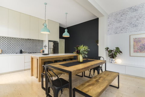Luxe In Elwood - Kempsey Accommodation 3