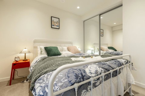LUXURIOUS RIVERSIDE RESORT STYLE APARTMENTPOOLSPAGYMROOFTOP WITH CITY VIEWS - Kempsey Accommodation 1