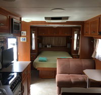 luxury caravan - Kempsey Accommodation