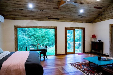 Luxury Forest Retreat - Puffing Billy - Kempsey Accommodation 0