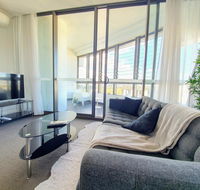 Luxury Level 2-bed 2-bath City View Apt in Olympic Park - Kempsey Accommodation