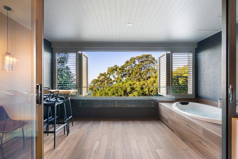 Luxury Spa Retreat With Ocean And Hinterland Views - Kempsey Accommodation 2