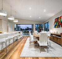 Luxury Tropical Haven - Pacific Avenue Sunshine Beach - Kempsey Accommodation