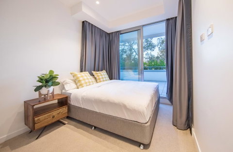 LuxuryBrandNew2Bedroom:HotTub,Pool,BarWiFi&CarPark - Kempsey Accommodation 0