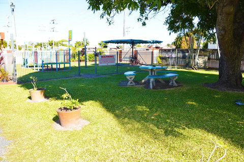 Mackay Apartments The Rover - Kempsey Accommodation 2