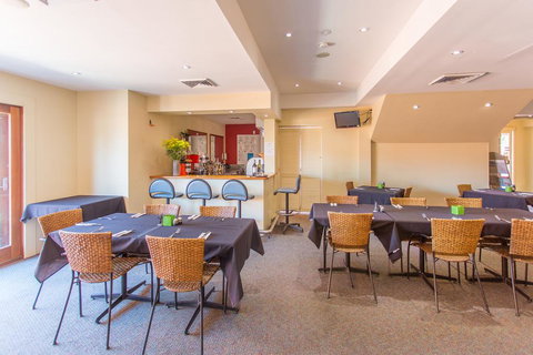 Mackay Rose Motel - Kempsey Accommodation 1