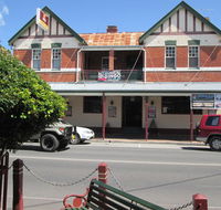 Maclean Hotel - Kempsey Accommodation