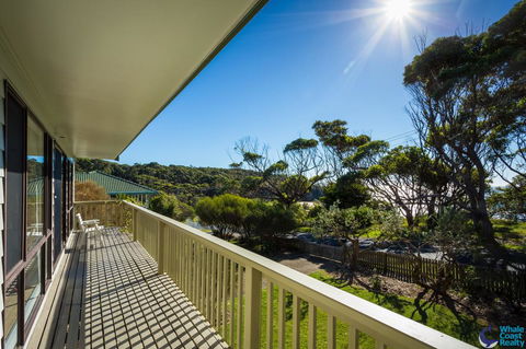 Magical Mystery Bay Road - Kempsey Accommodation 3